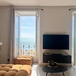 Διαμέρισμα Center One Bedroom , & Sea View #15 Μεντόν