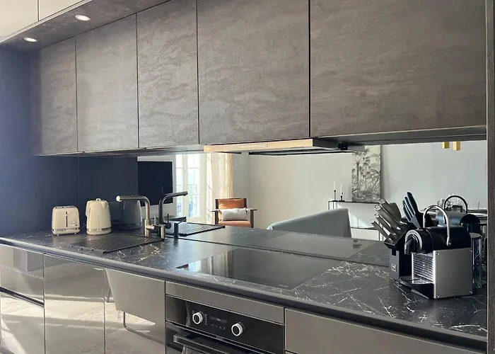 Center One Bedroom , & Sea View #15