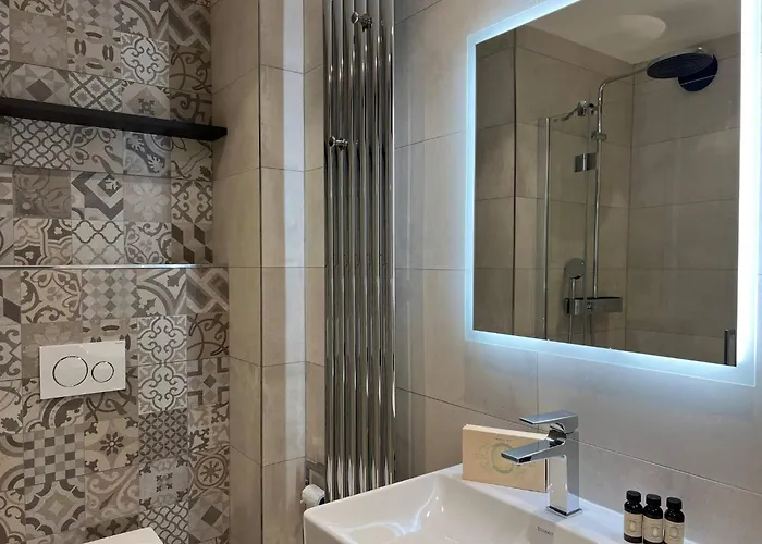 Center One Bedroom , & Sea View #15 Διαμέρισμα *